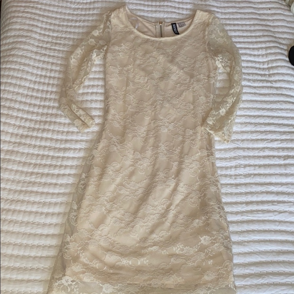 Long sleeve lace dress